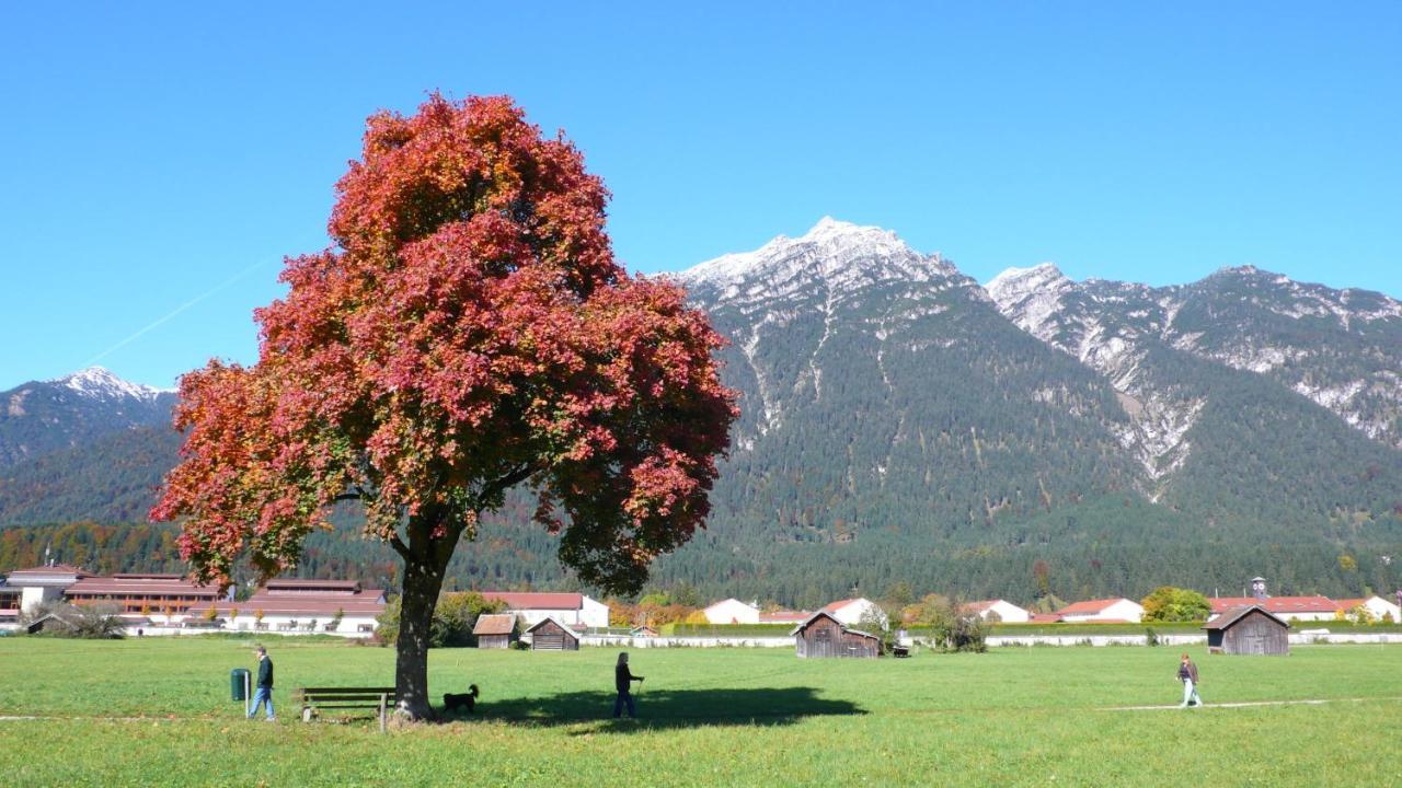 Apartment Bergblick Garmisch-Partenkirchen Ngoại thất bức ảnh